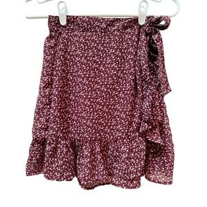 Hollister Ultra High Rise Floral  Faux Wrap Mini Skirt Burgundy White XS
